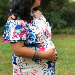 Floral off the shoulder maxi dress